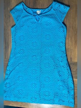 Madison Petite Turquoise Blue Lace Overlay Shift Dress PL Boho Medallion